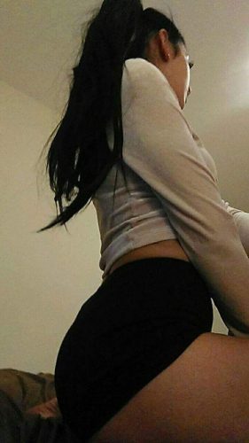 Seçkin tecrübeli escort Gülümser